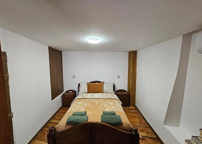 Gurko 7, 2br, Center, Free Parking